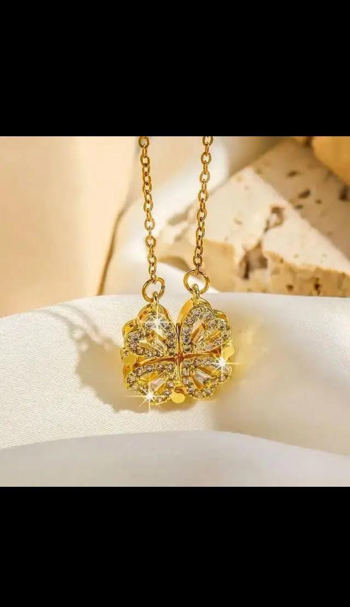 Four Leaf Clover Necklace (Gold Plated)